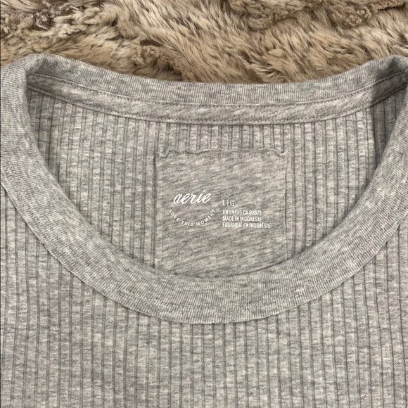 Aerie Heather Gray Ribbed Tee - Picture 2 of 3